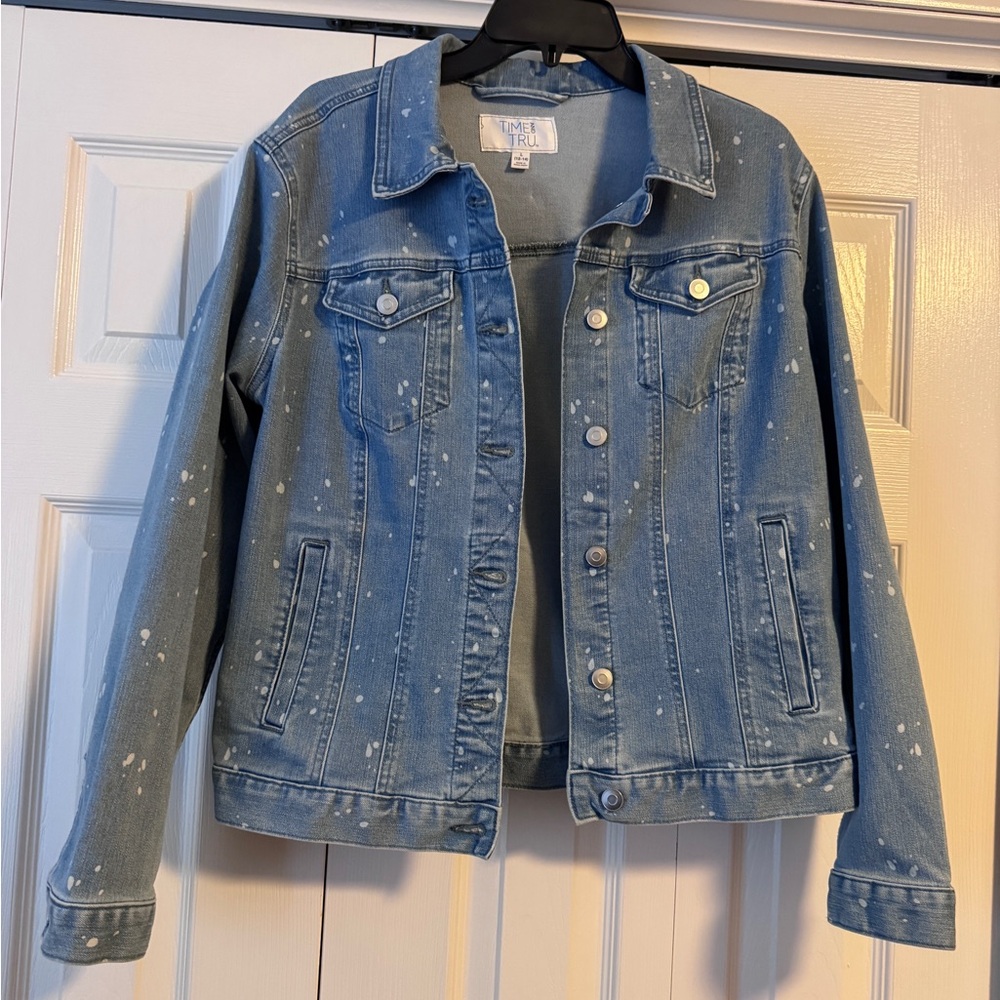 Time and Tru Light Blue Denim Jacket
